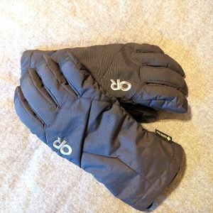 Outdoor Research Men's Revolution Undercuff Gore-Tex Gloves
